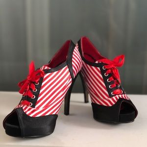 Bettie Page Circus Freakshow Rockabilly Heels